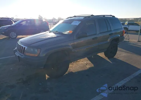 1999 Jeep Grand Cherokee Laredo z USA, uszkodzony, nr VIN 1J4GW58S0XC662910